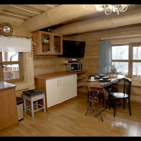 Drevenica Pod Vrbami S Farmou A Zvieratami Alpesi faház